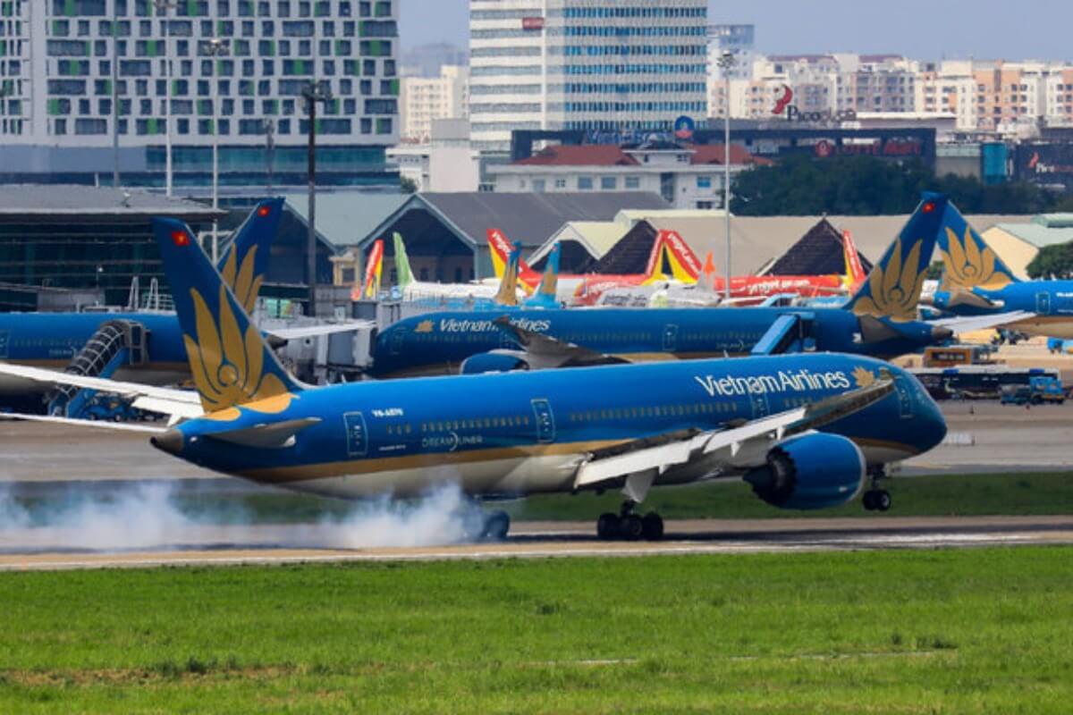 ベトナムの航空会社2社、中国への定期便を再開