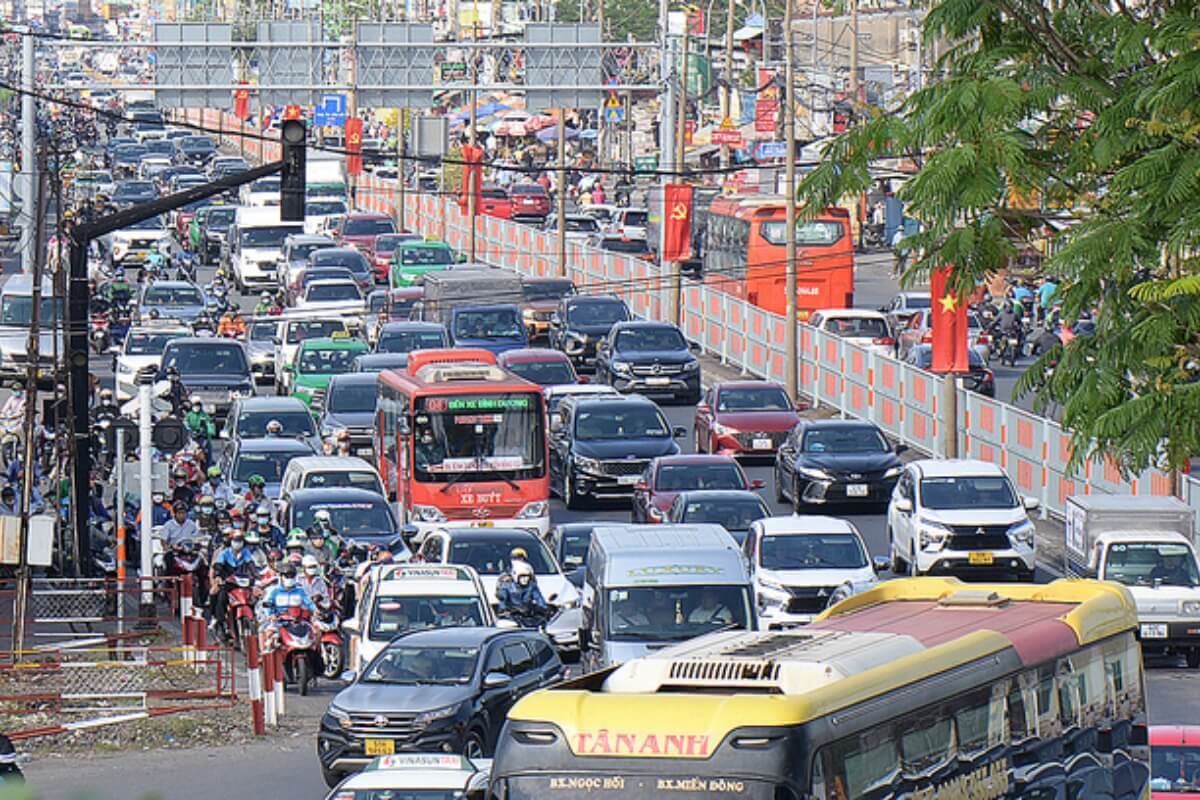 ホーチミン市の道路交通システム改修、BOT方式での実施を希望