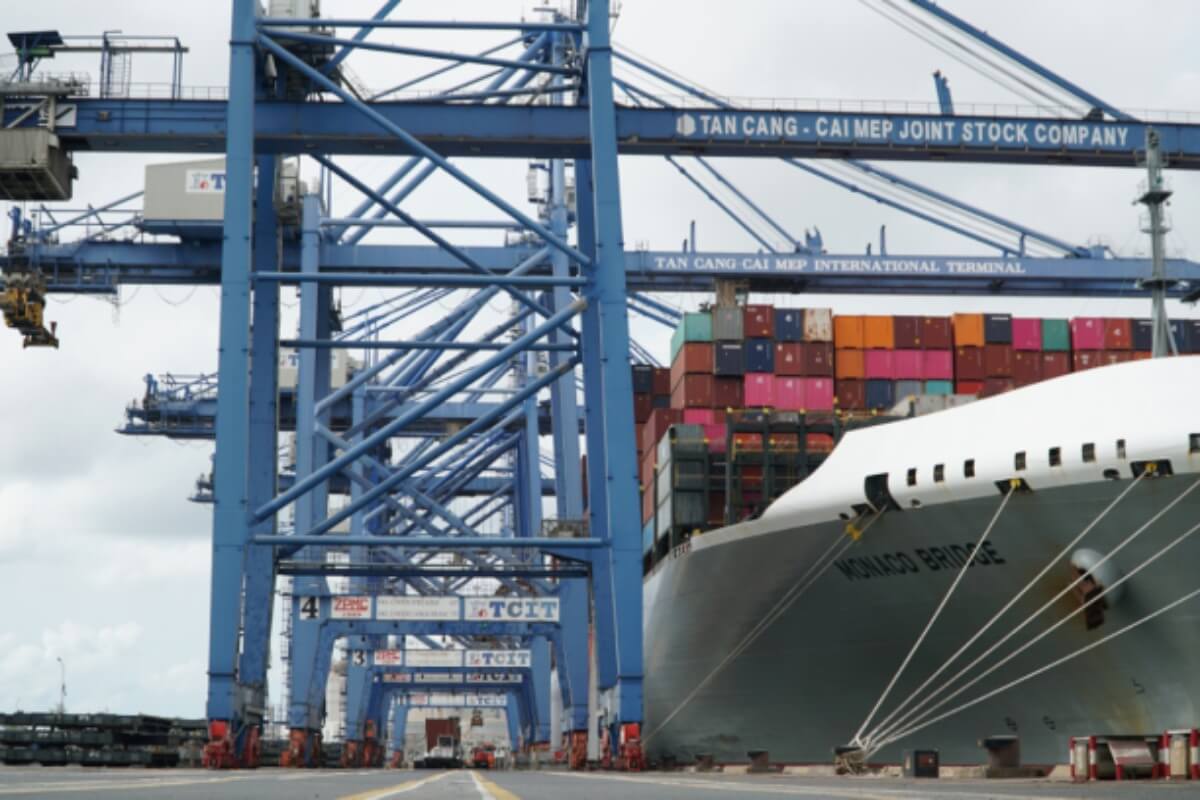 日本企業の生産多角化、ベトナムがASEANの重要拠点として台頭