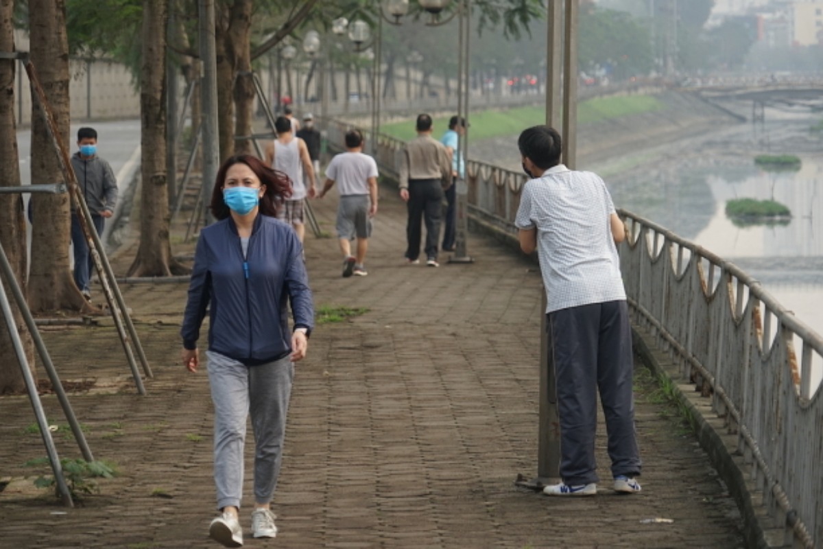 ハノイ市、21日も大気質が健康に有害なレベルに