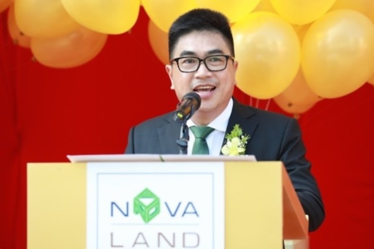 ノバランドの元会長、取締役を辞任