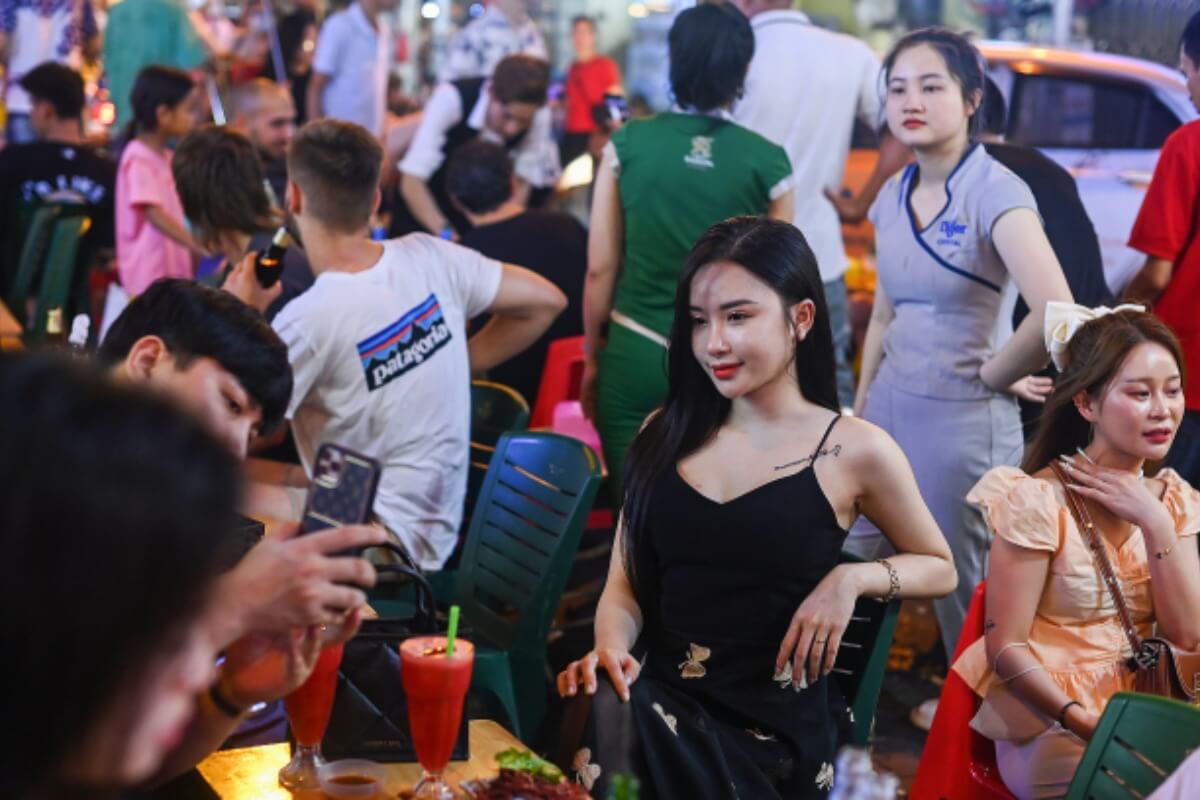 女性の一人旅に最適なアジアの目的地トップ8、ハノイ市が選出