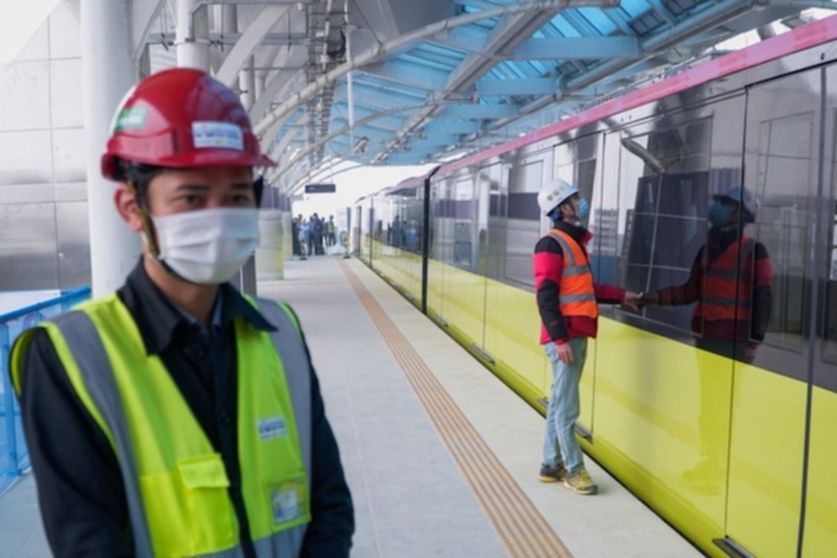 ハノイ市のメトロ3号線、高架区間の運行開始を8月に延期