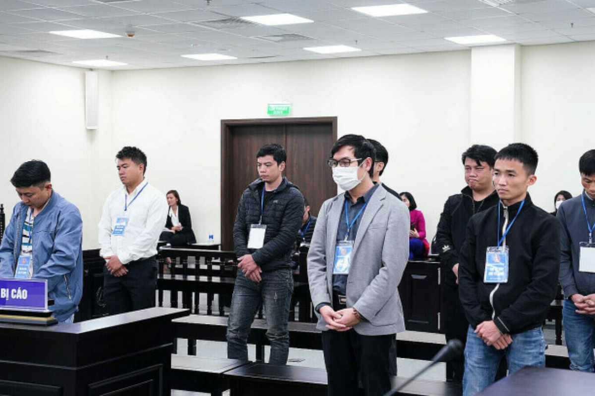 約1000人の個人情報を売買、警察官と通信会社社員に実刑判決