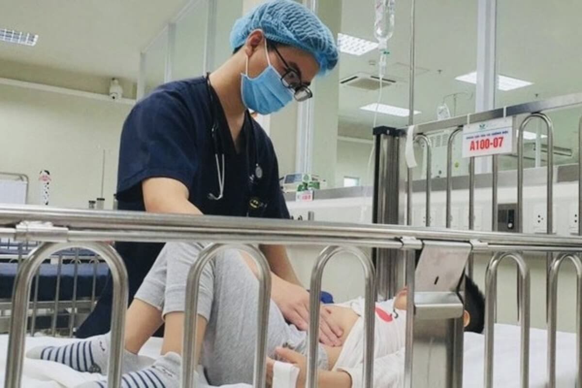 ケーキに薬物が混入か、ハノイの子どもが昏睡状態に