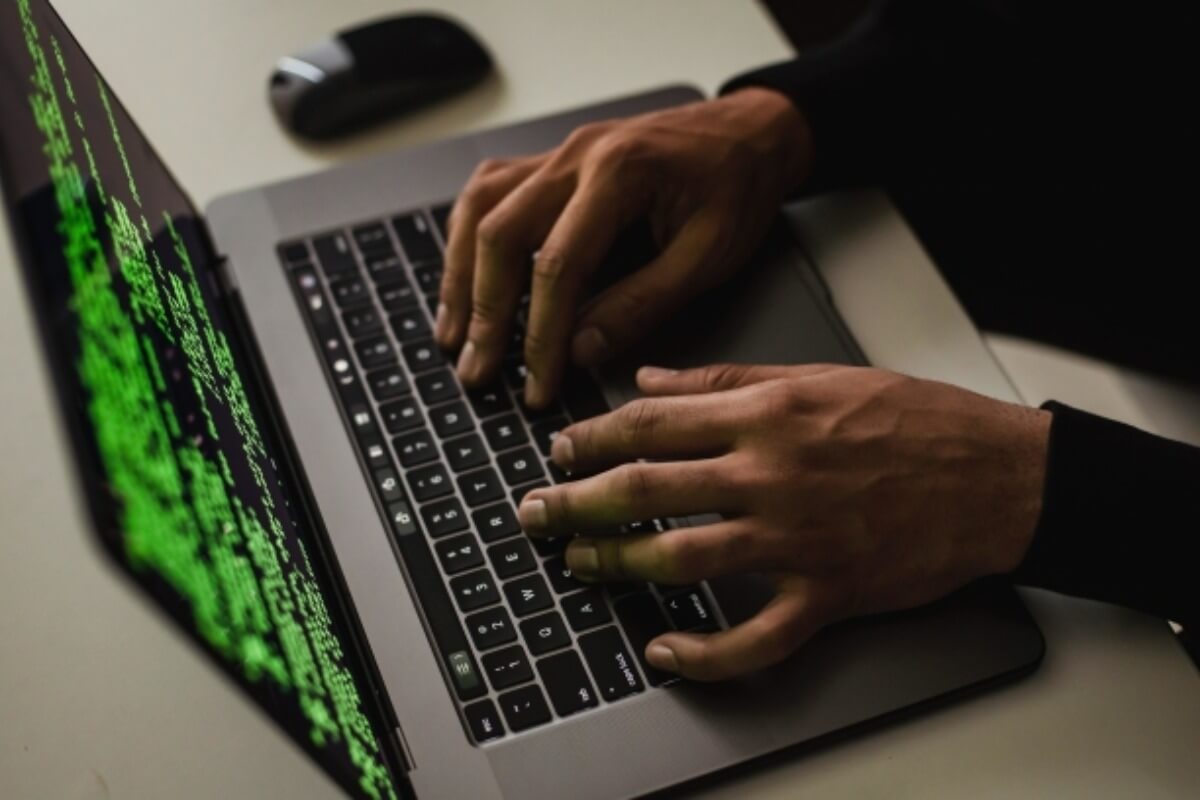日本でベトナム人がサイバー詐欺、500万円を詐取して逮捕