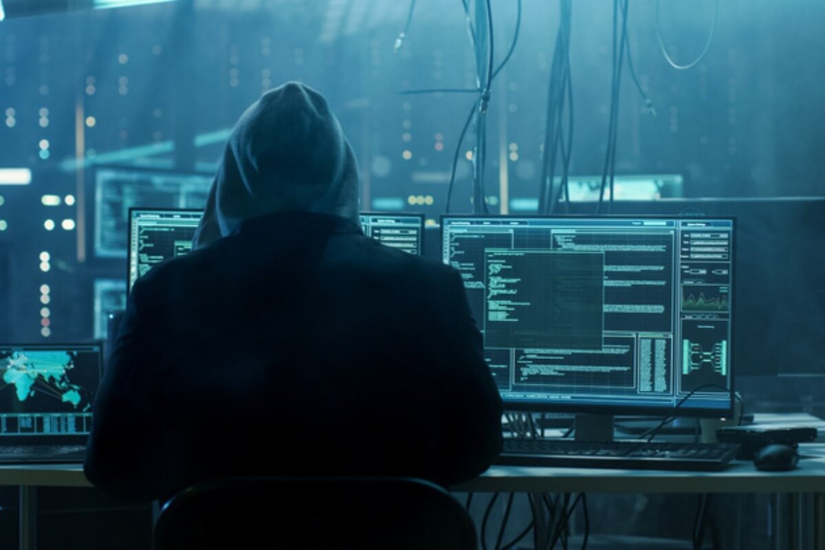 ベトナム人ハッカー、銀行から42万ドルを詐取