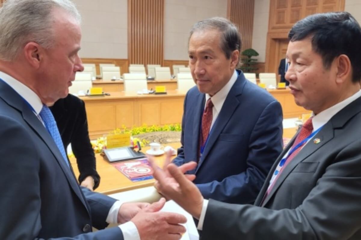 FPT、米国への1億ドル投資を発表