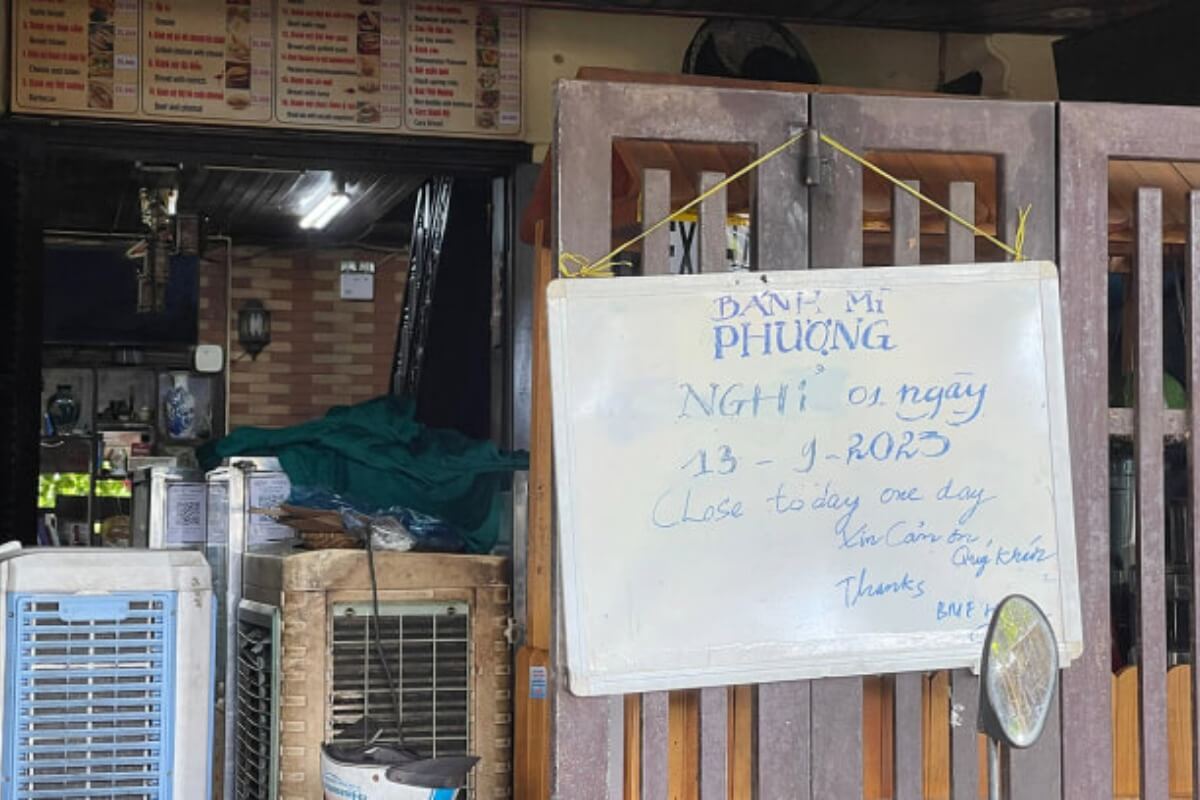 ホイアンの人気バインミー店、外国人観光客33人を含む141人が食中毒発症
