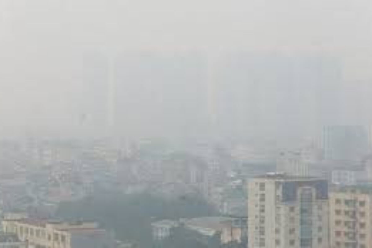 ハノイの大気汚染、世界ワースト3位に