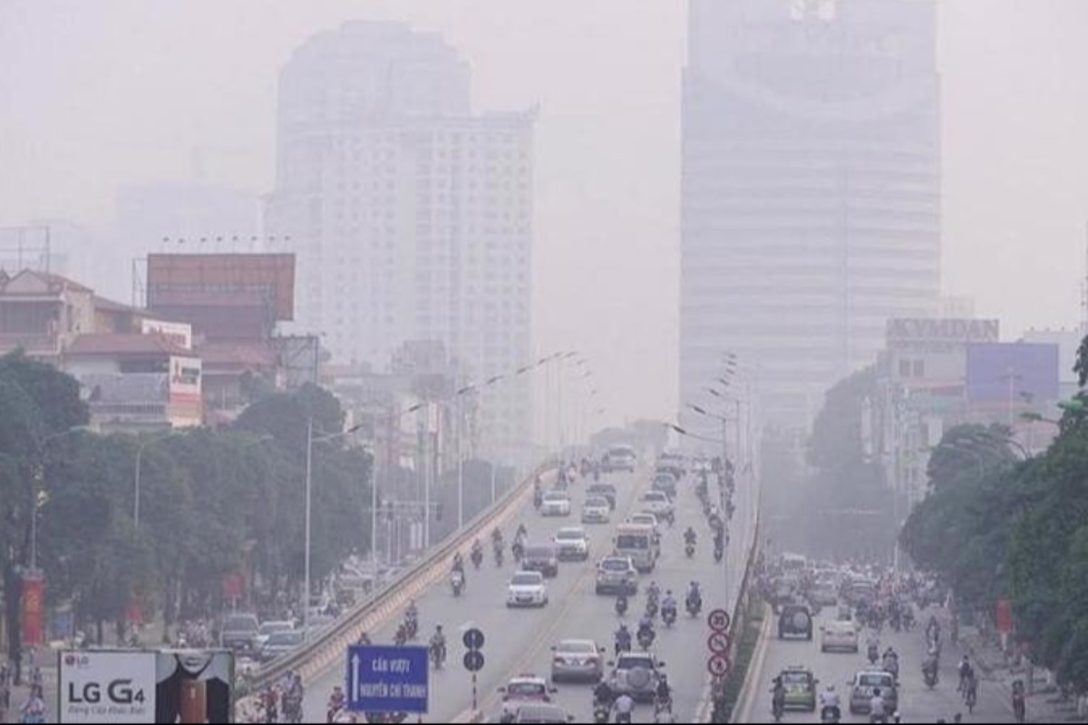 ハノイの大気質が急激に悪化、健康に影響を与える水準