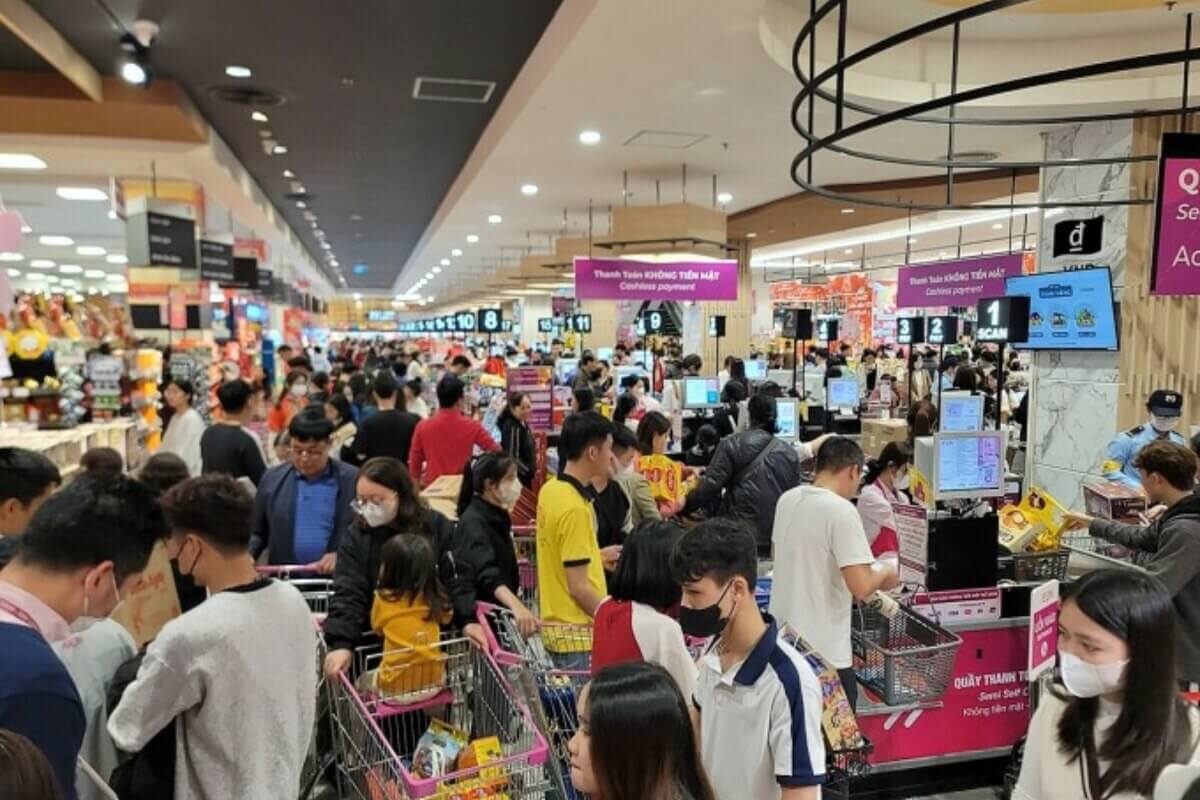 今年のテト買い物需要、直前でようやく購買意欲上昇