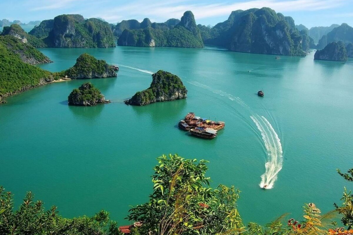 世界で最も美しい自然がある観光地、ハロン湾が2位にランクイン