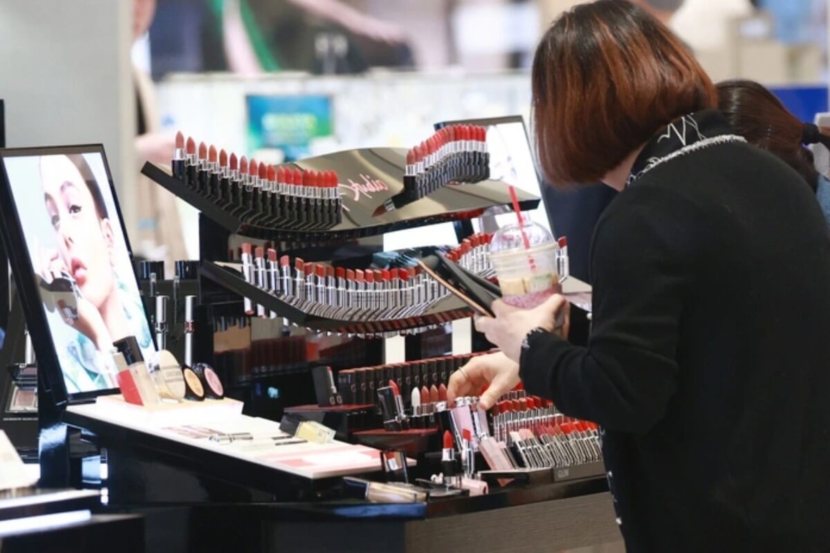 韓国化粧品が歴史的な輸出記録を更新、ベトナムは主要市場