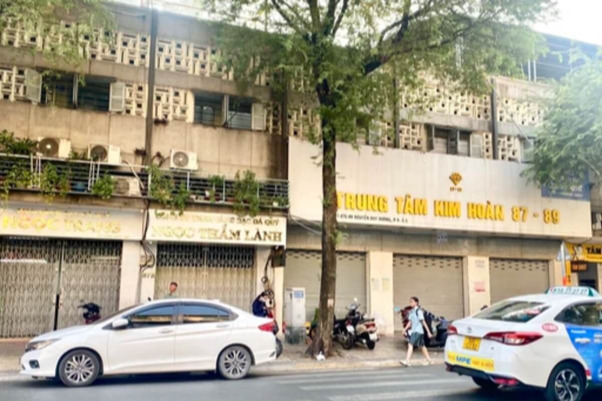 ホーチミン市内の金屋、多くが突然閉店