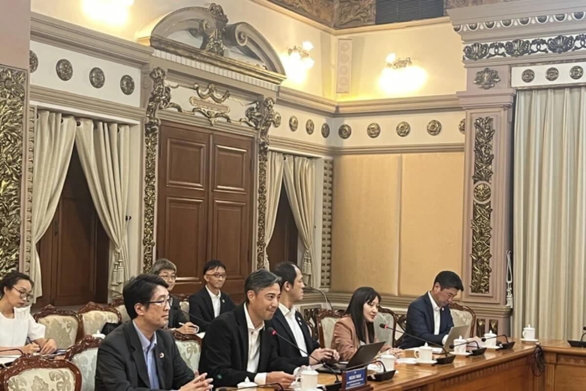ホーチミン市、日系企業にメトロ早期運行の協力を要請