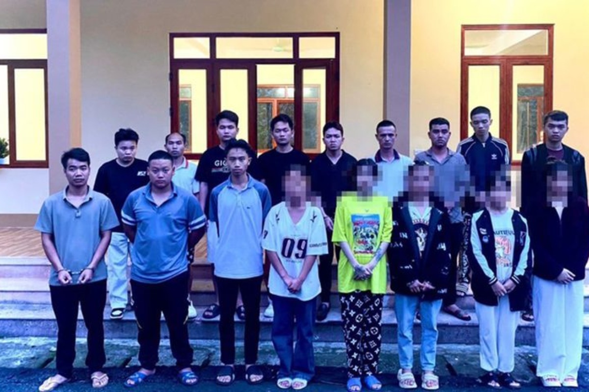 越境ポルノ配信で9人逮捕、14歳少女も撮影に参加