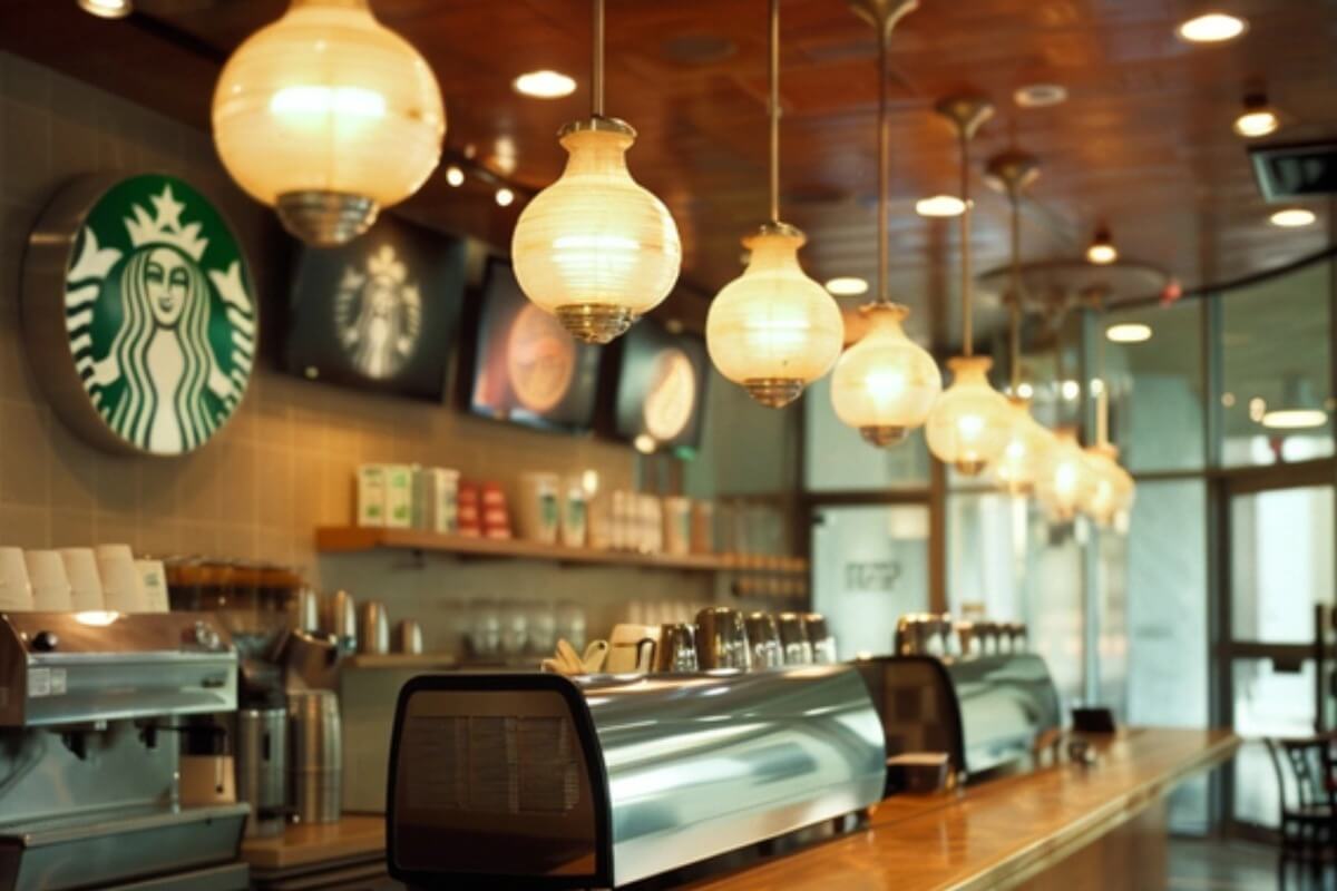 ベトナムのスターバックス、一部店舗では現金決済不可