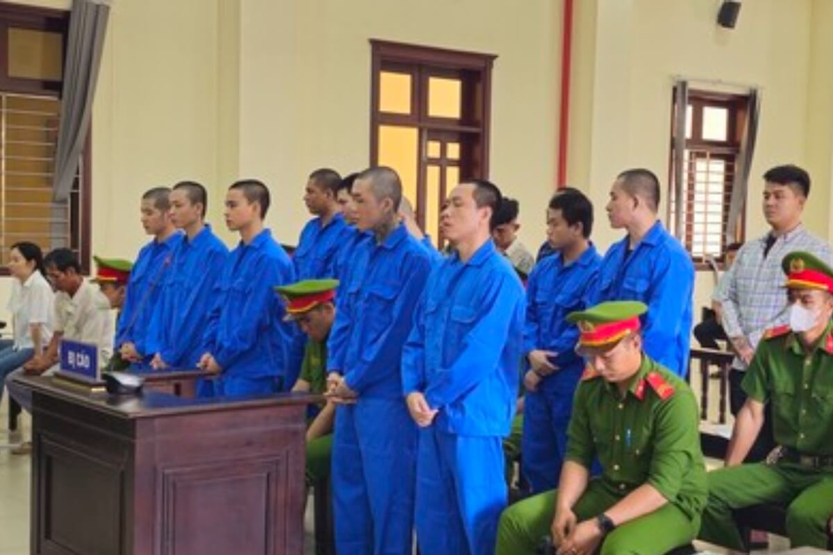 誕生日パーティーでの発砲事件、被告4人に終身刑