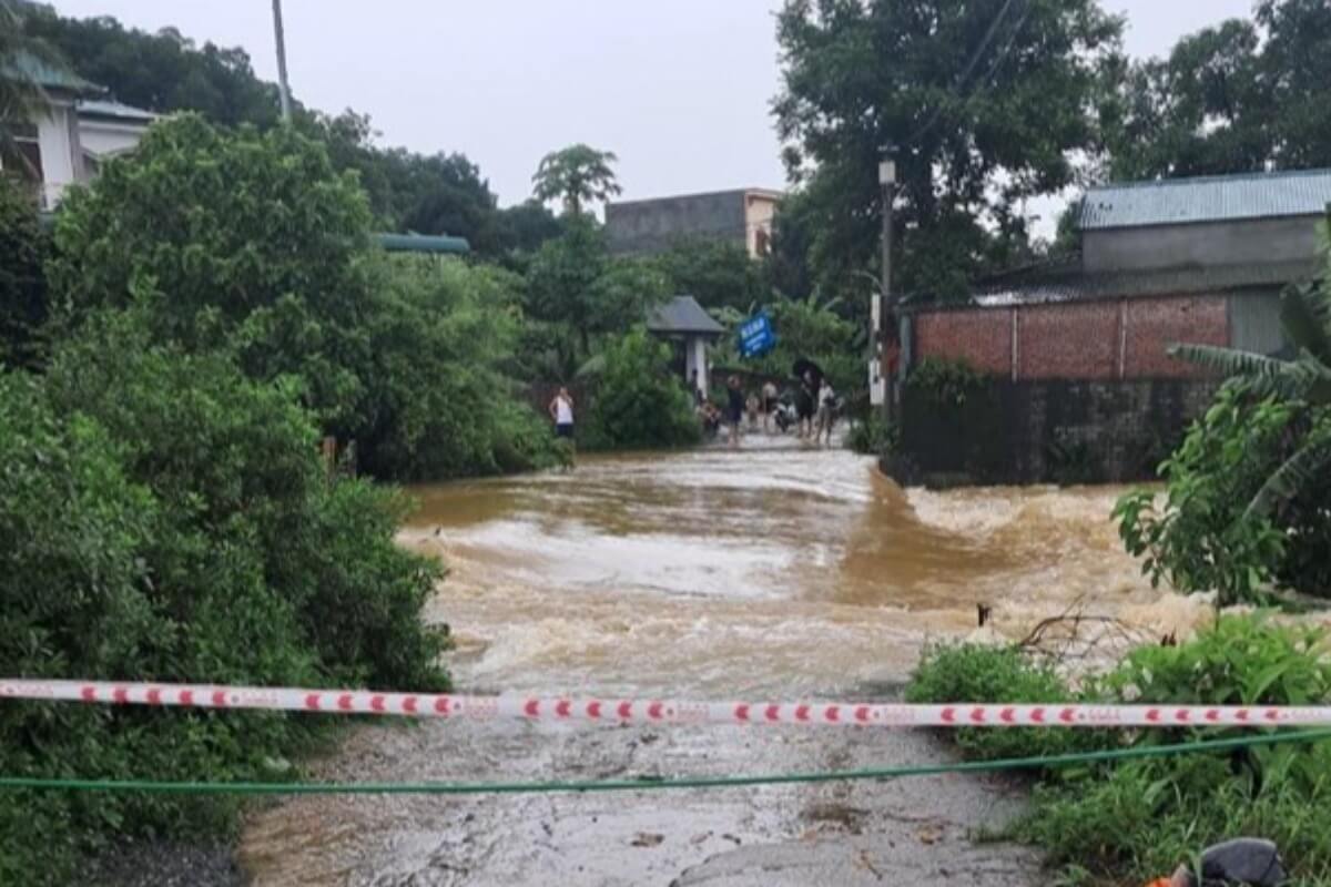 ハノイの豪雨災害、3人の男性が死亡