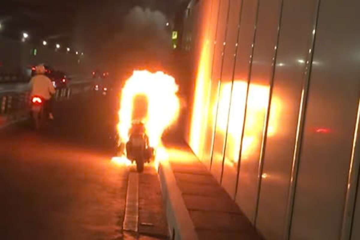 ホーチミンのトンネル内でバイク炎上、迅速な消火で被害拡大を防止