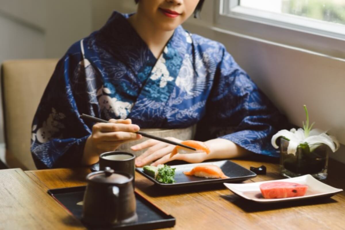 ベトナムの箸文化に見る礼節、若者が見落としがちな10の禁忌