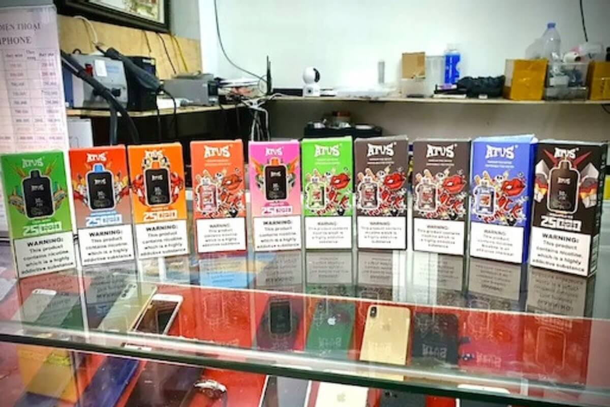 電子たばこ規制の形骸化、販売と使用が横行する実態