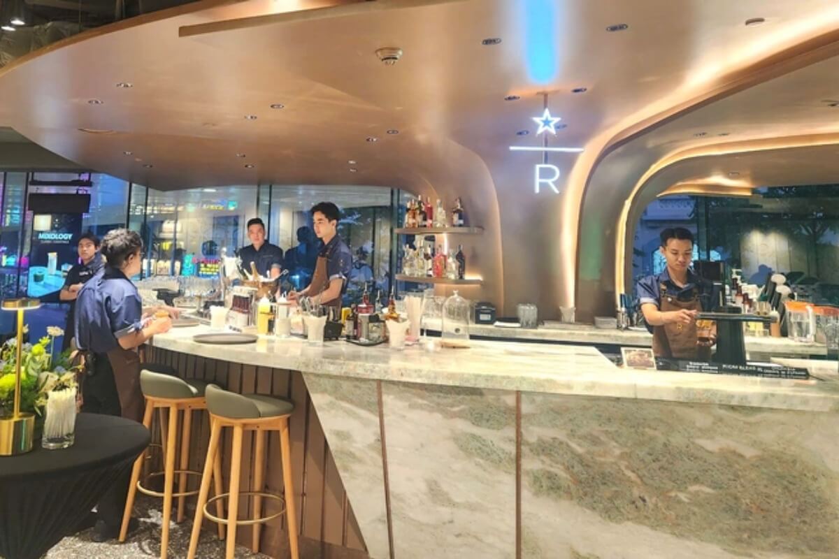 スターバックスの高級業態店舗、ホーチミン中心部で再出店