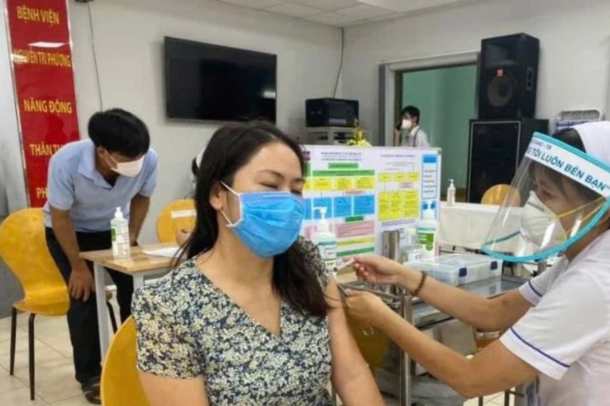 ホーチミンで新型コロナ急増、基礎疾患を持つ2人が死亡