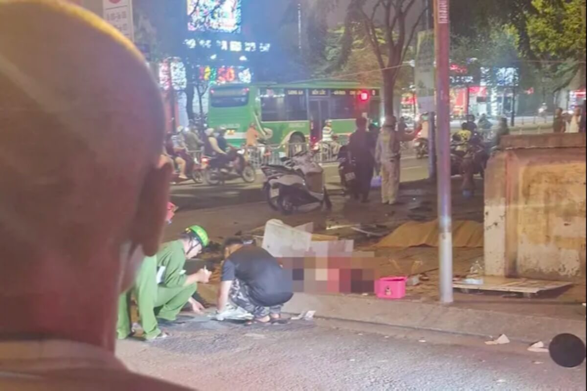 ビンタン区で悲惨なひき逃げ、老人と娘の2人が死亡