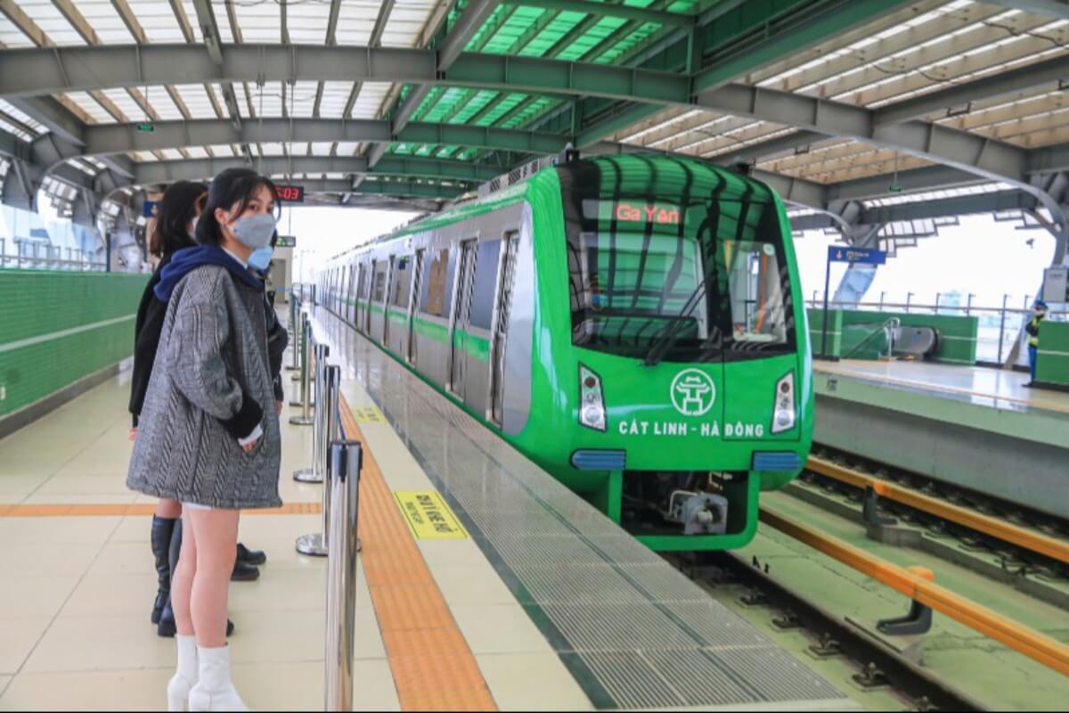 2大都市のメトロ利用者、テト中に利用が大幅増加