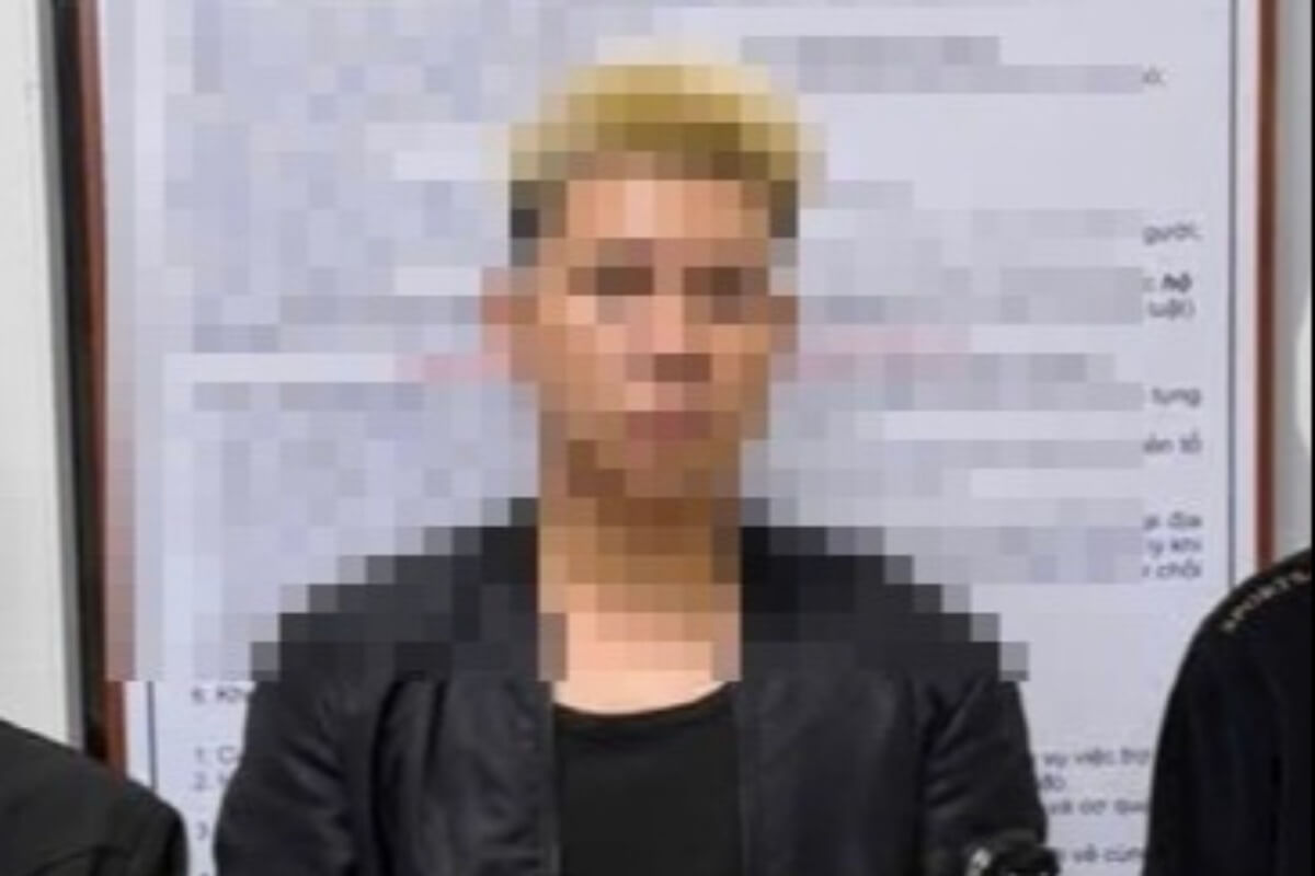 ハノイで男性売春仲介摘発、値段はお泊り500万ドン