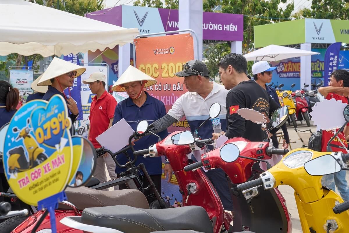 ビンファスト電動バイクが急成長、ハノイ中心に需要拡大で月13万台受注