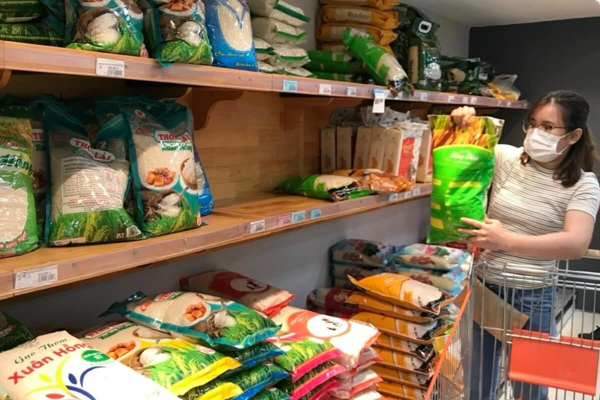 ベトナム食品業界にコスト高の波、中東緊迫で原材料・物流費上昇