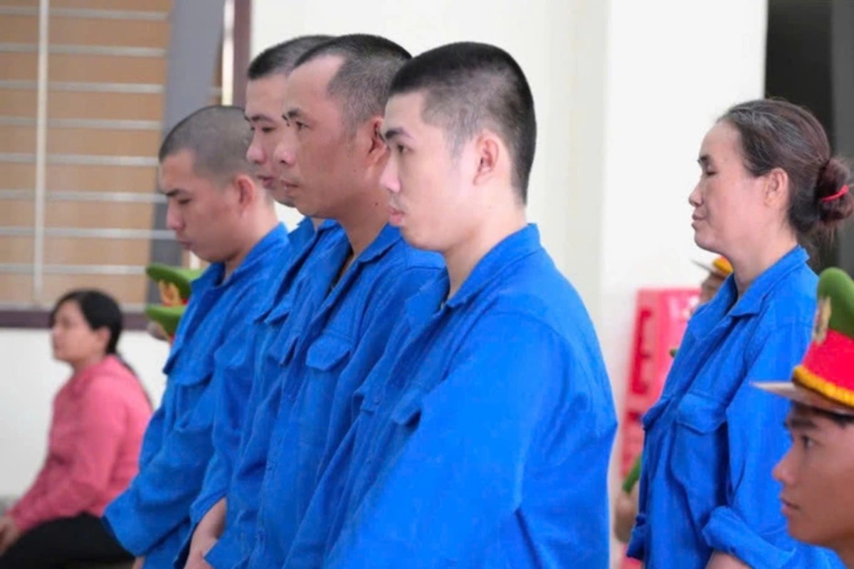 悪霊払いで父子死亡、衝撃事件に7～10年判決下る