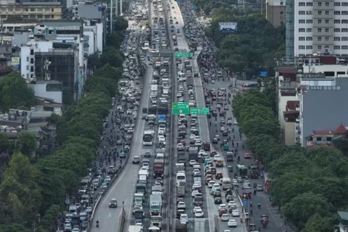 連休前後で都市マヒ、ハノイとホーチミンで最大5キロ渋滞