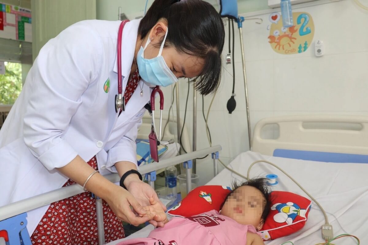 7歳女児が急性精神障害、酔い止めパッチ2枚使用の危険性