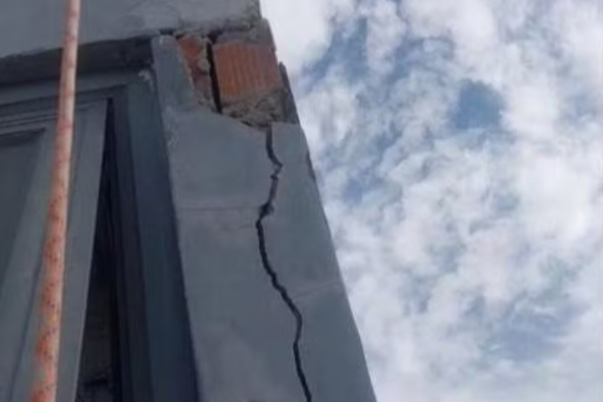高層マンションに亀裂、ホーチミンで住民不安が急拡大