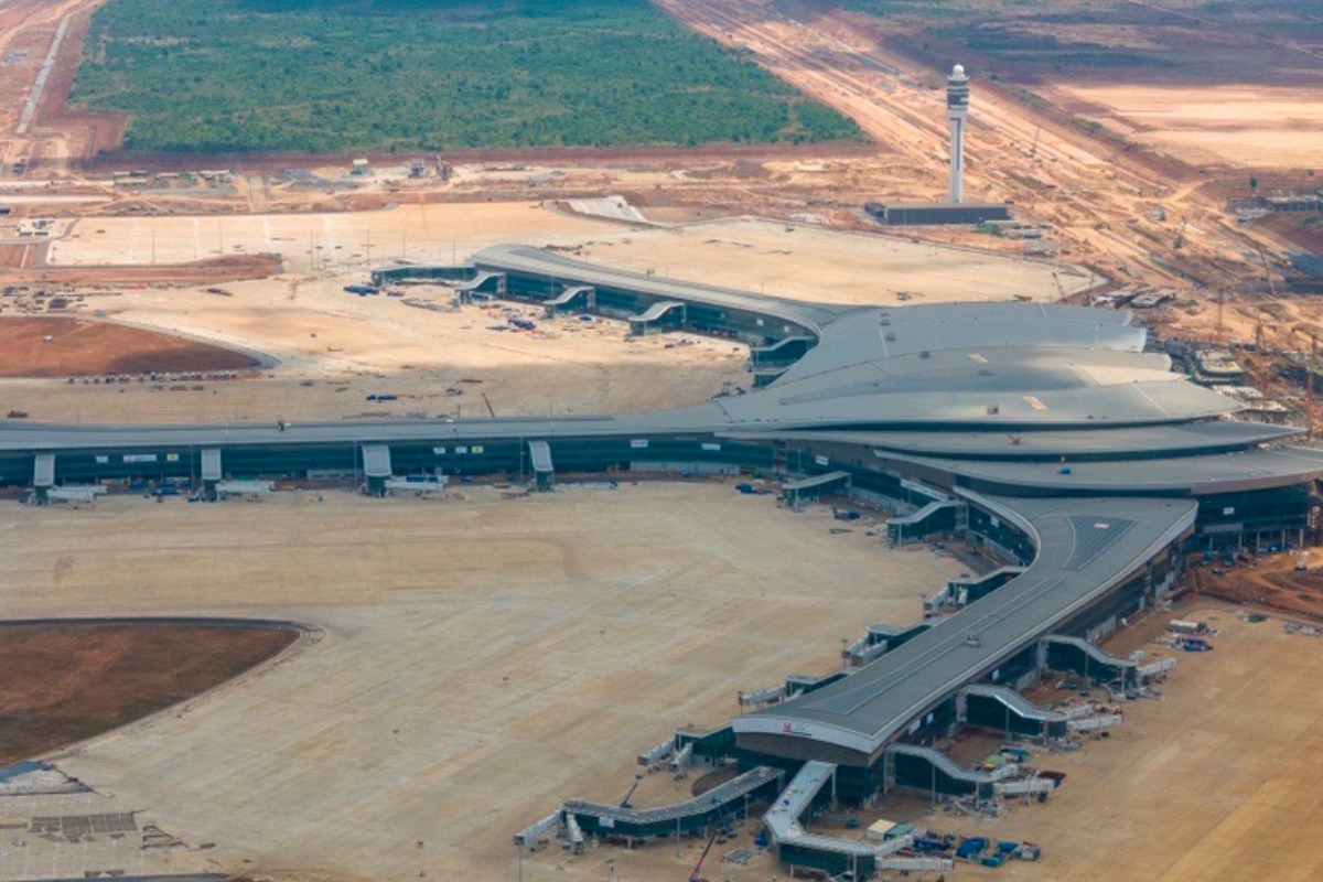 ロンタイン空港、人手27％不足で工事停滞の危機