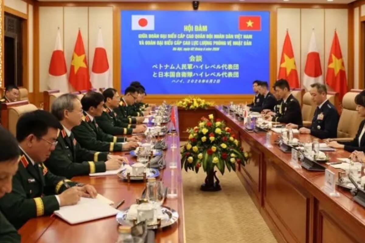 日越防衛が急接近、南シナ海と人材戦略で協力加速