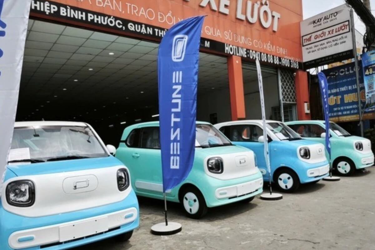 2億ドンEVが波紋、激安中国車にベトナム消費者は様子見
