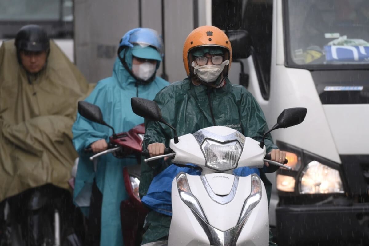 ホーチミンで激しい雷雨警戒、夜にかけ大雨の恐れ