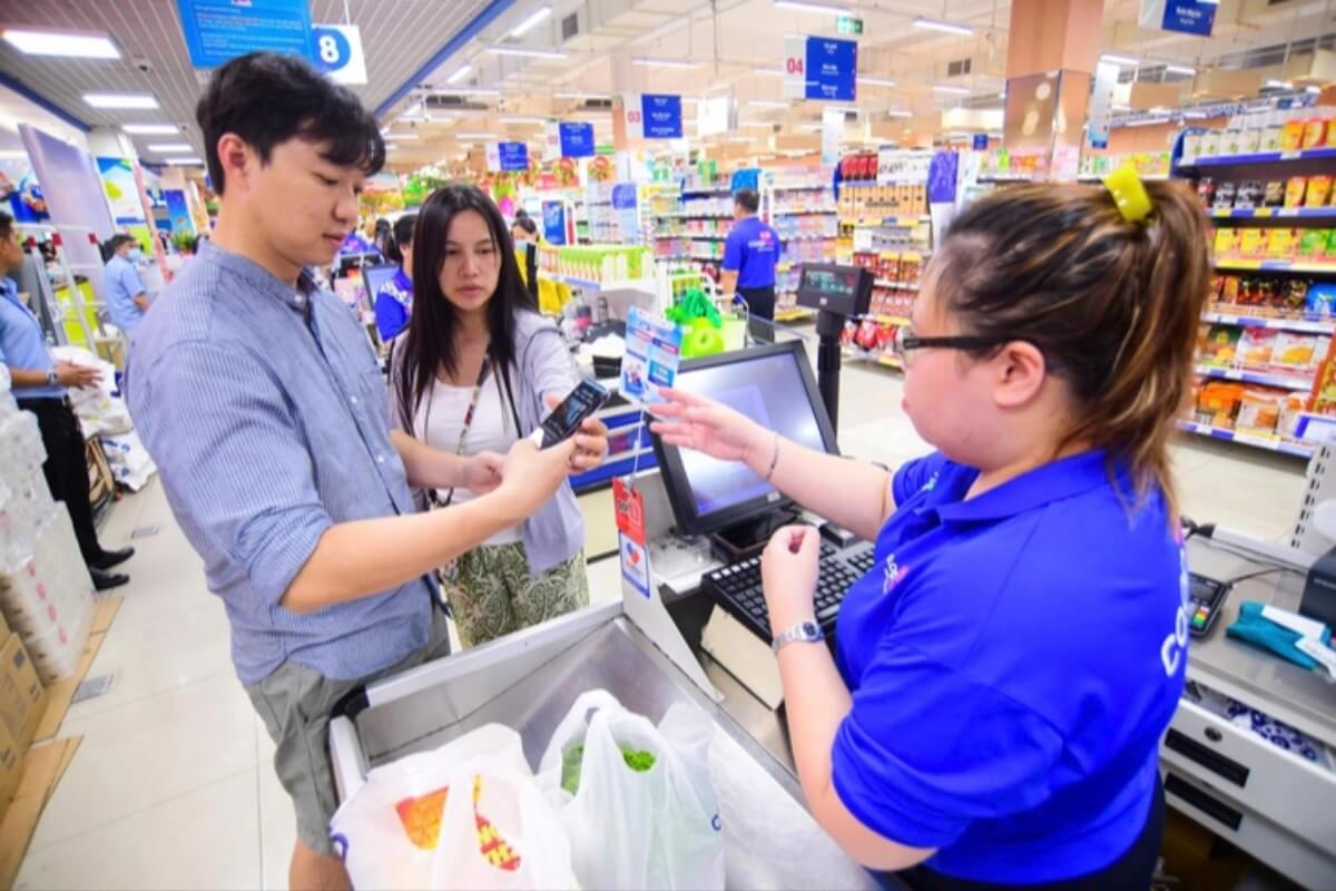 現金離れが加速するベトナム、若者主導で決済革命が進行中