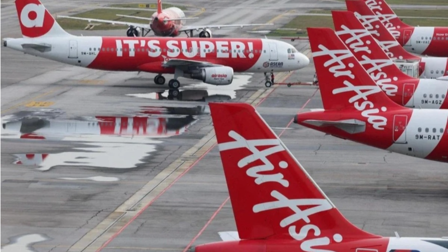 航空運賃ついに下落か、燃料急落で格安航空が先行値下げ