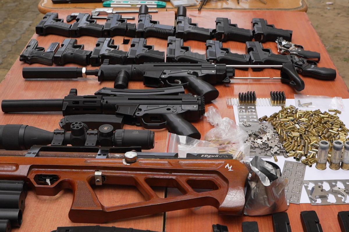 SNS銃密売で30人逮捕、衝撃組織の全貌
