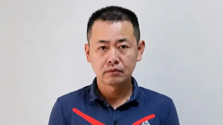 中国人男がハイフォンの雑貨店で刃物強盗、4日超逃走しソンラ省で身柄確保