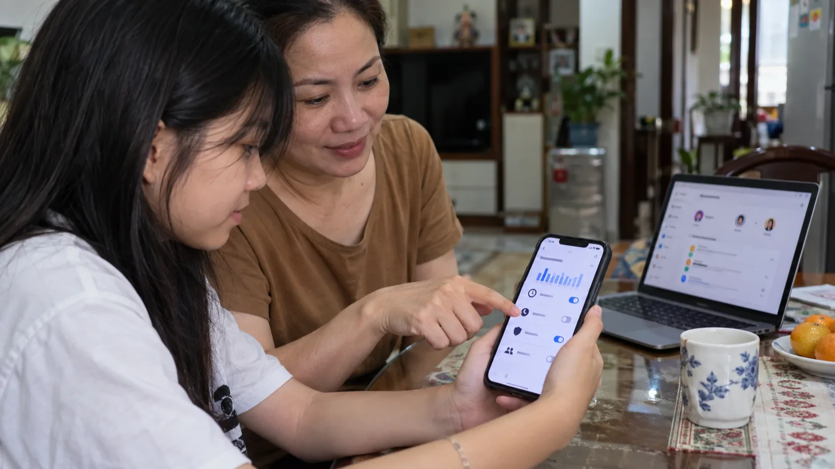 Threads、ベトナムで保護者向け監督機能を導入、利用時間や夜間アクセスを管理