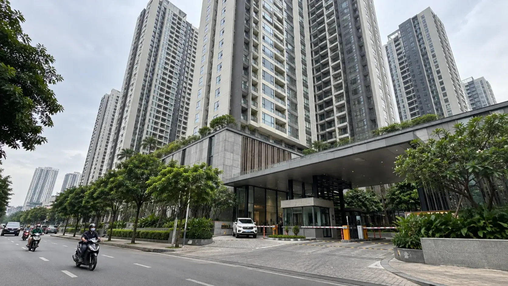 月収5000万ドン超でも住宅購入困難、社会住宅の対象外で民間物件は高額
