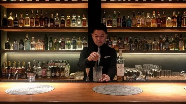 【レタントン】The Bar Hikasa｜18〜20時はカクテル16種類が50％OFF