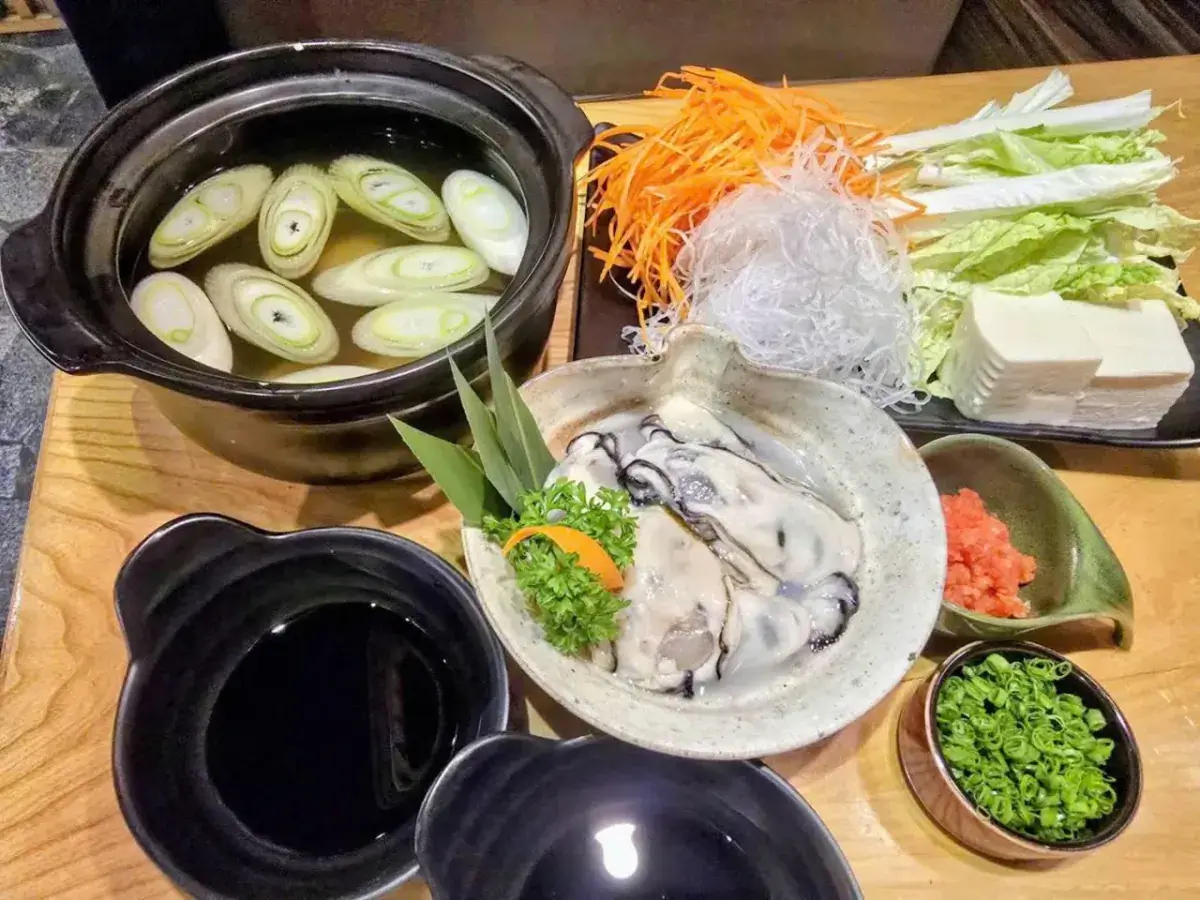 兵庫県産生食用牡蠣のしゃぶしゃぶ